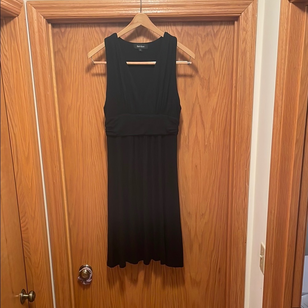 Karen Kane black sleeveless knit dress